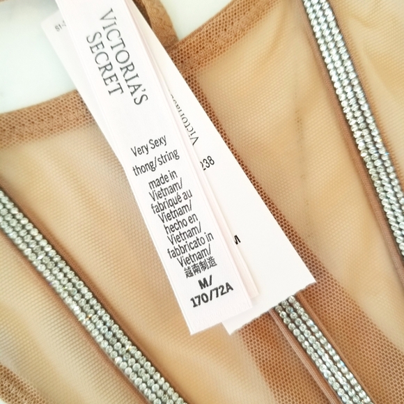 Victoria's Secret Very Sexy Rhinestone Crystal Shine Strap Thong Panty NWT Nude - Picture 2 of 12